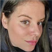 Profesora con más de 5 años de experiencia en la enseñanza de idiomas online y presencial. Dinámica y miy creativa, aprende fácil.